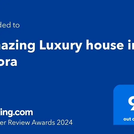 Amazing Luxury House In Chora Holiday home